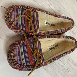 Minnentonka slippers